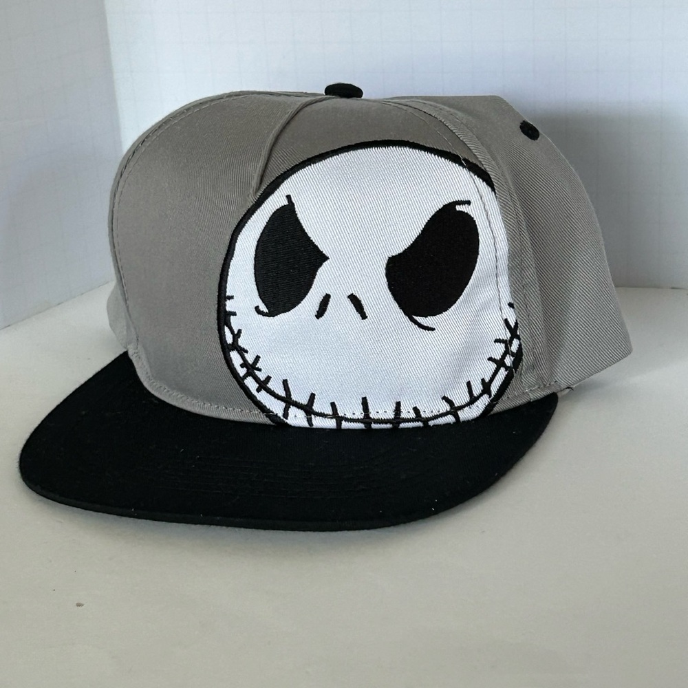 Disney  Uni Sex  Nightmare Before Christmas Skeleton Face Snap Back Cap